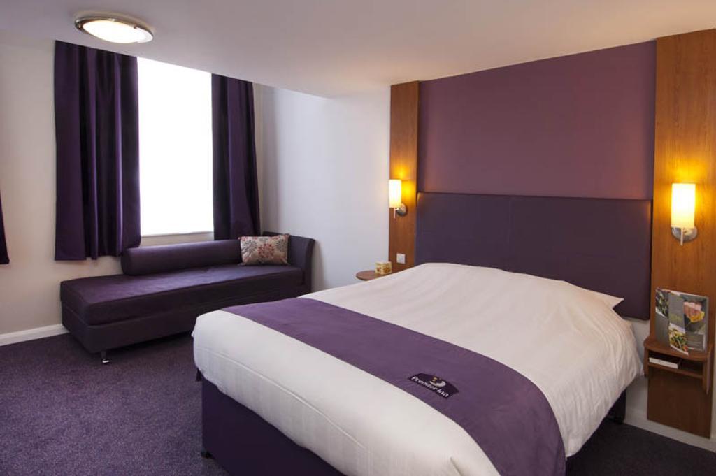 Premier Inn London Docklands Excel 客房 照片