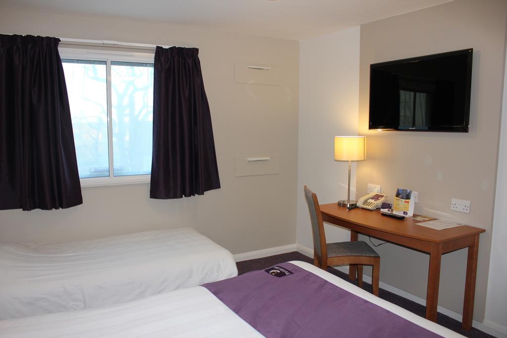 Premier Inn London Docklands Excel 外观 照片